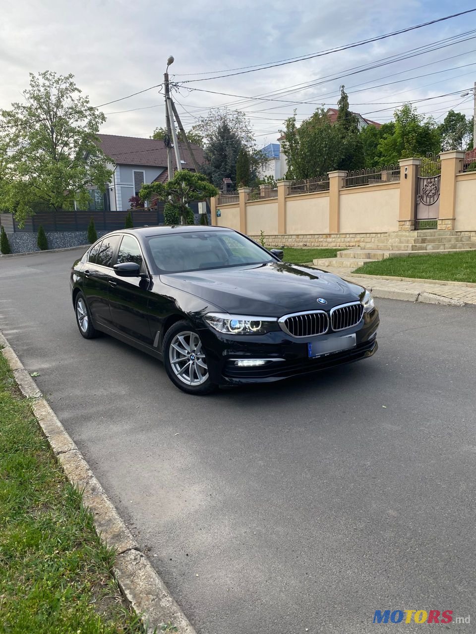 2017' BMW 5 Series photo #6