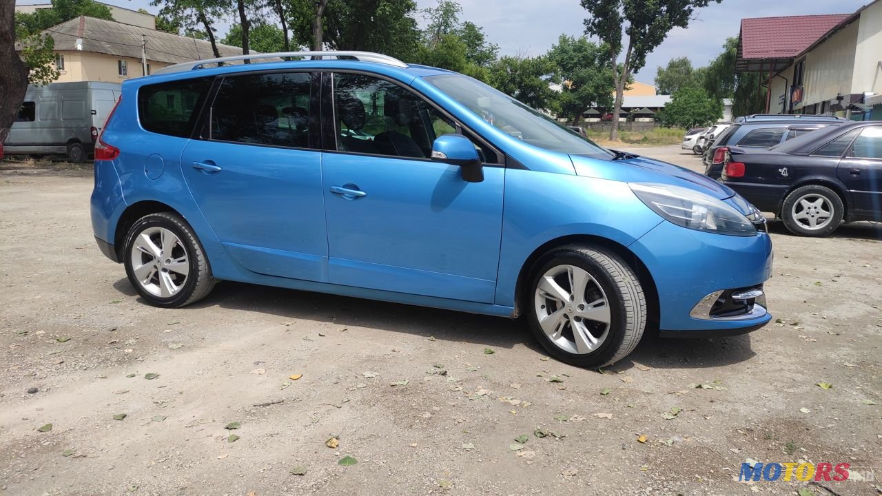 2014' Renault Grand Scenic photo #6