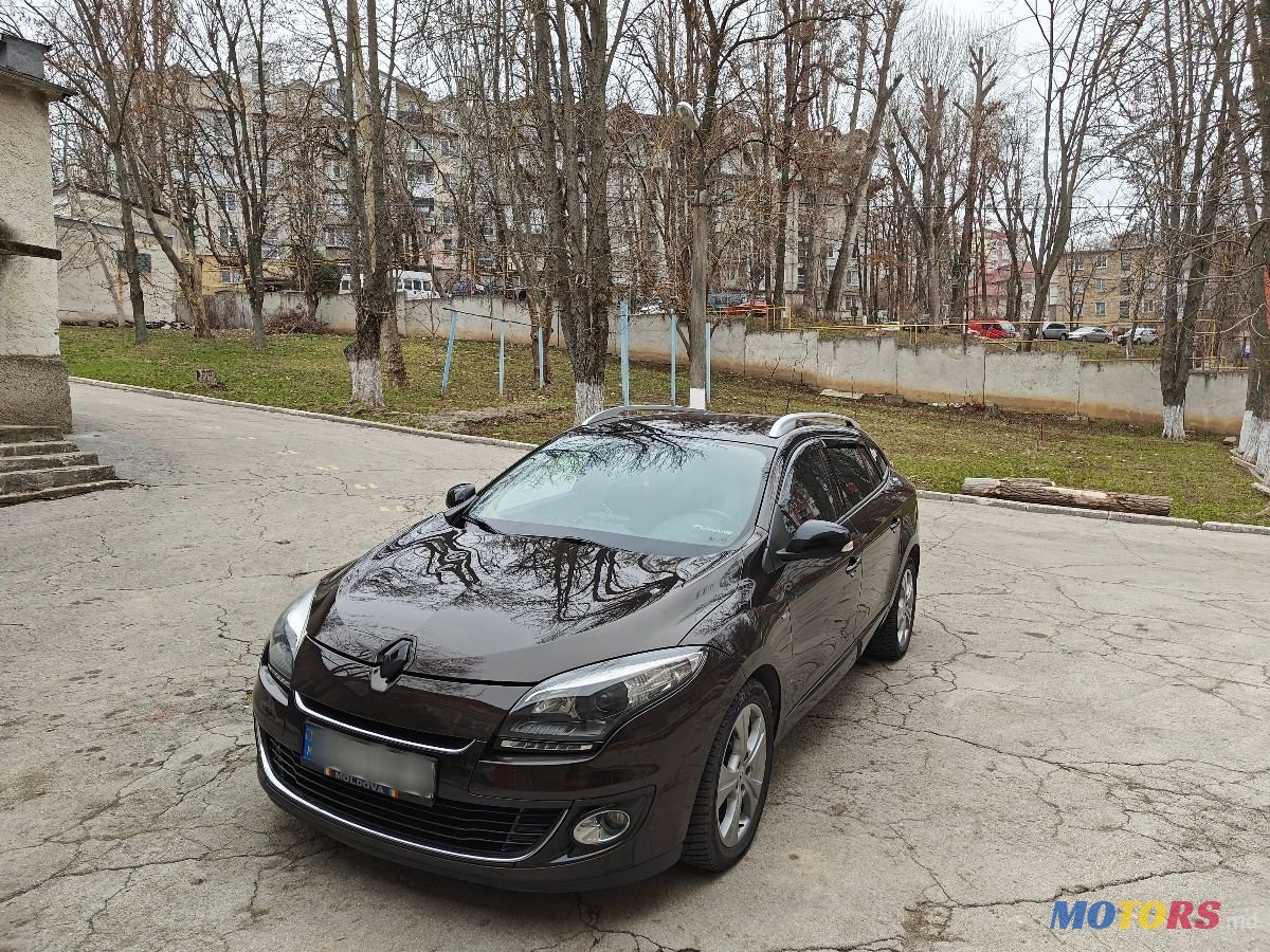 2013' Renault Megane photo #4