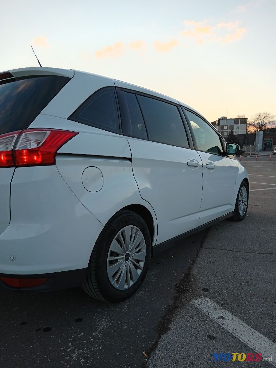 2017' Ford Grand C-MAX photo #6