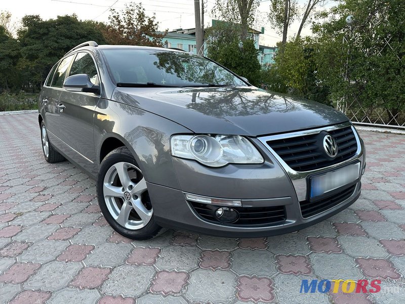 2007' Volkswagen Passat photo #2