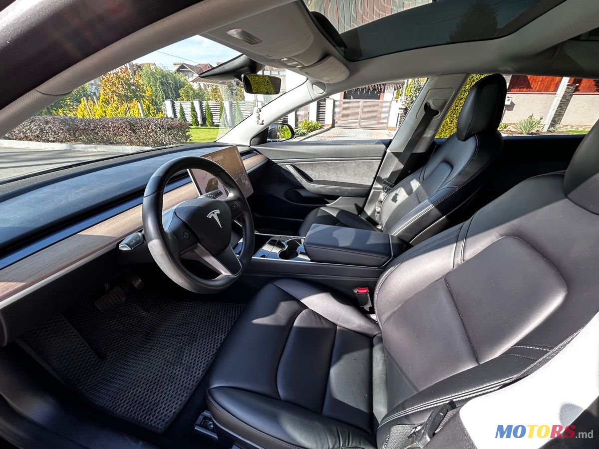 2018' Tesla Model 3 photo #5