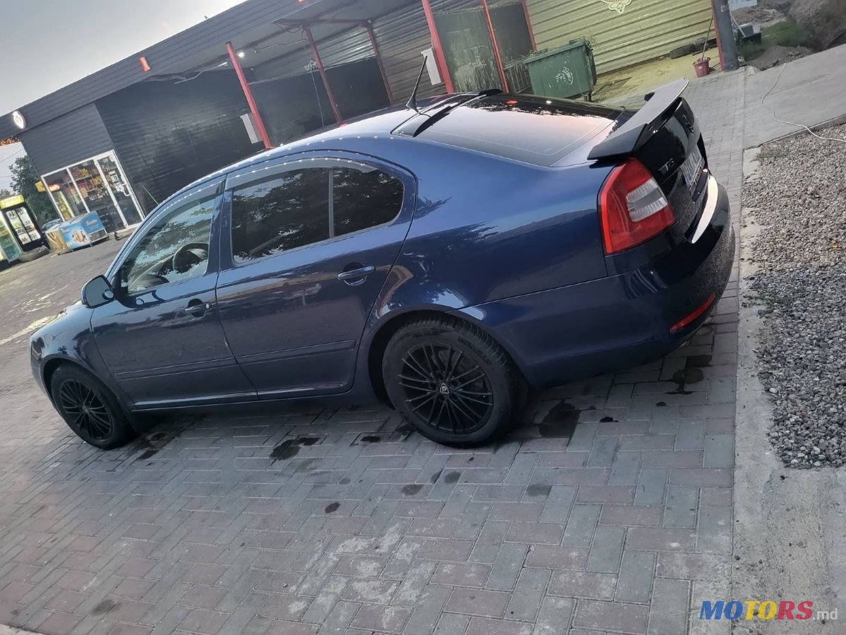 2011' Skoda Octavia photo #2