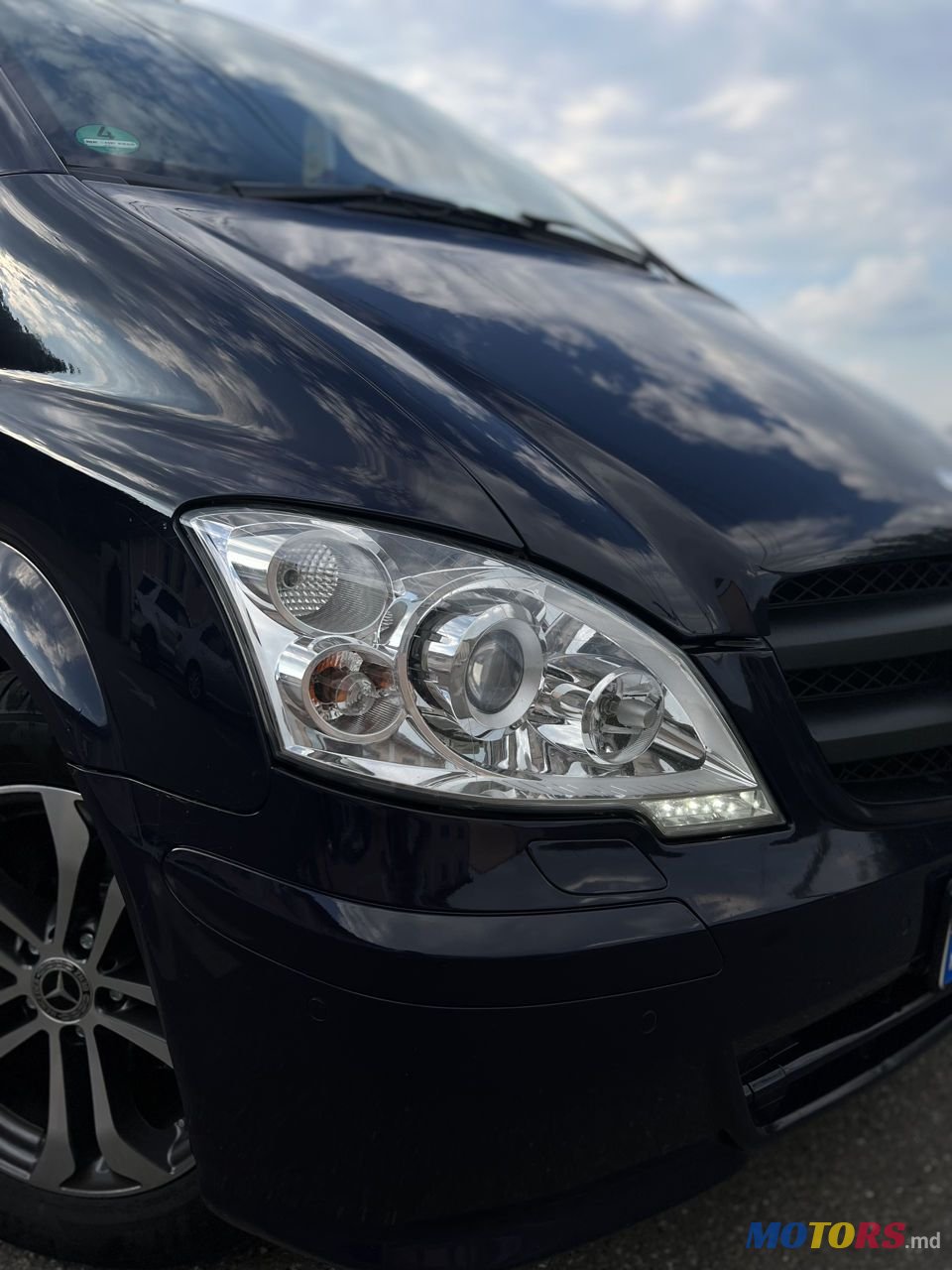 2011' Mercedes-Benz Vito photo #5