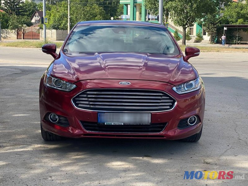 2014' Ford Mondeo photo #2