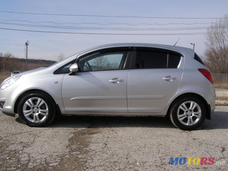 2008' Opel Corsa photo #2