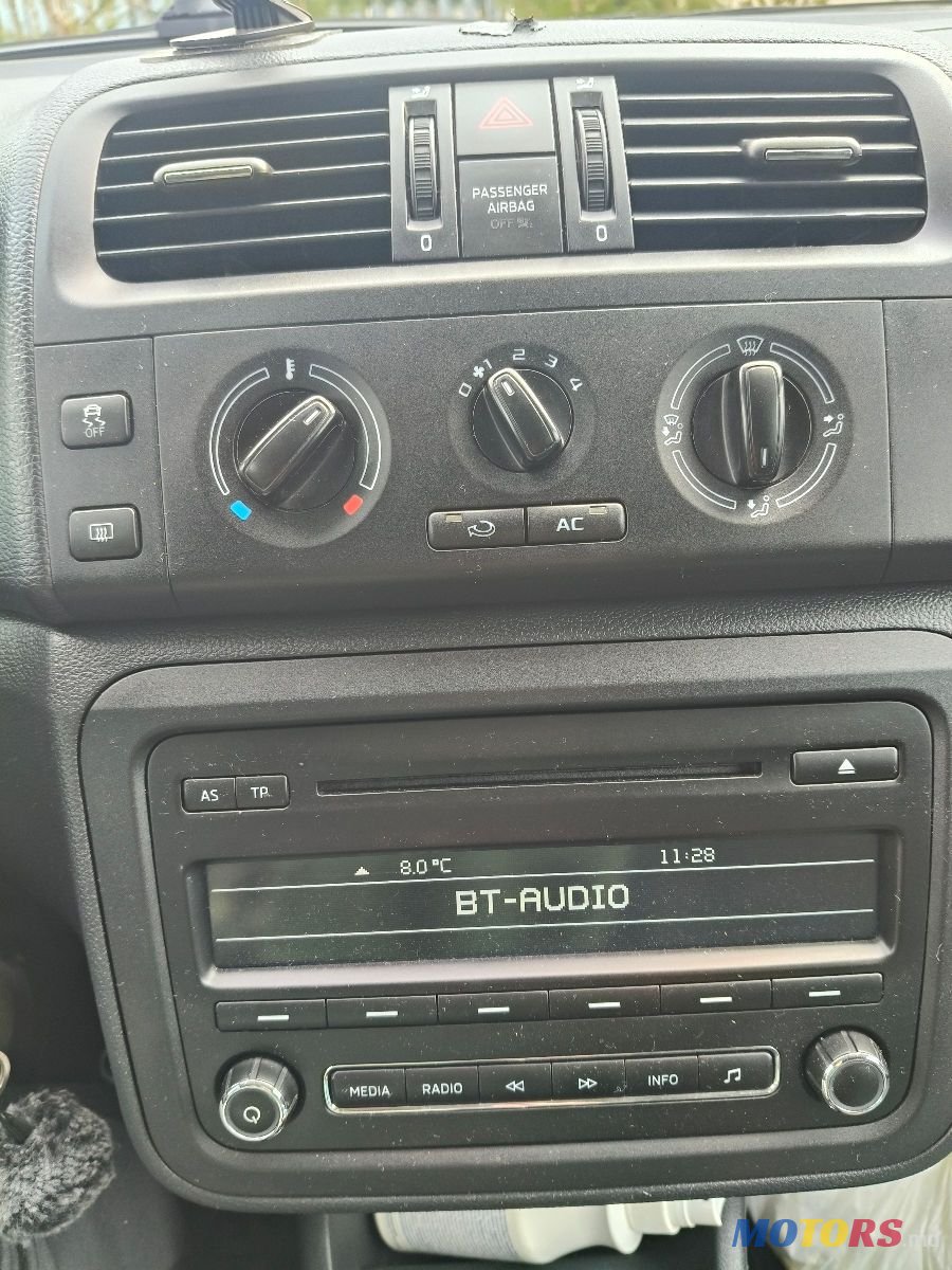 2014' Skoda Fabia photo #6