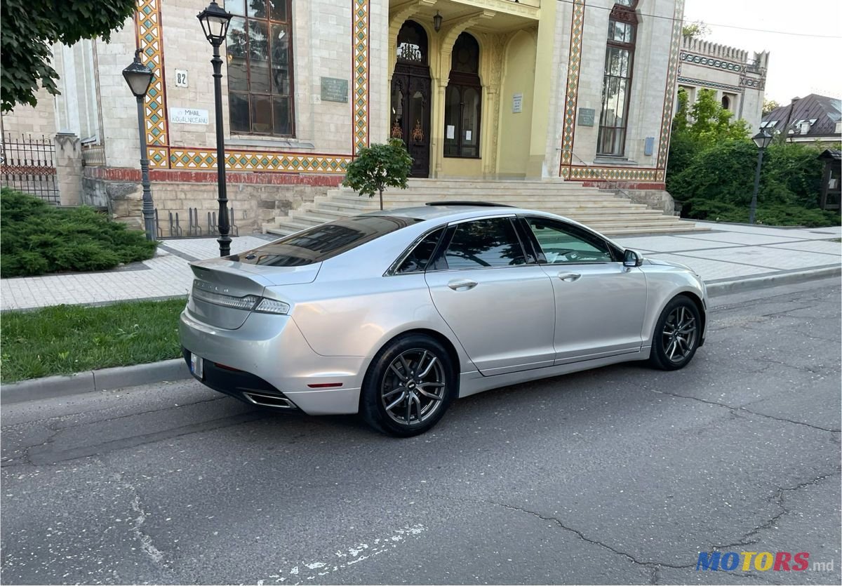 2014' Lincoln MKZ photo #1