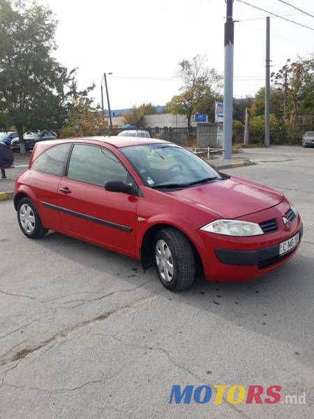 2003' Renault Megane photo #2