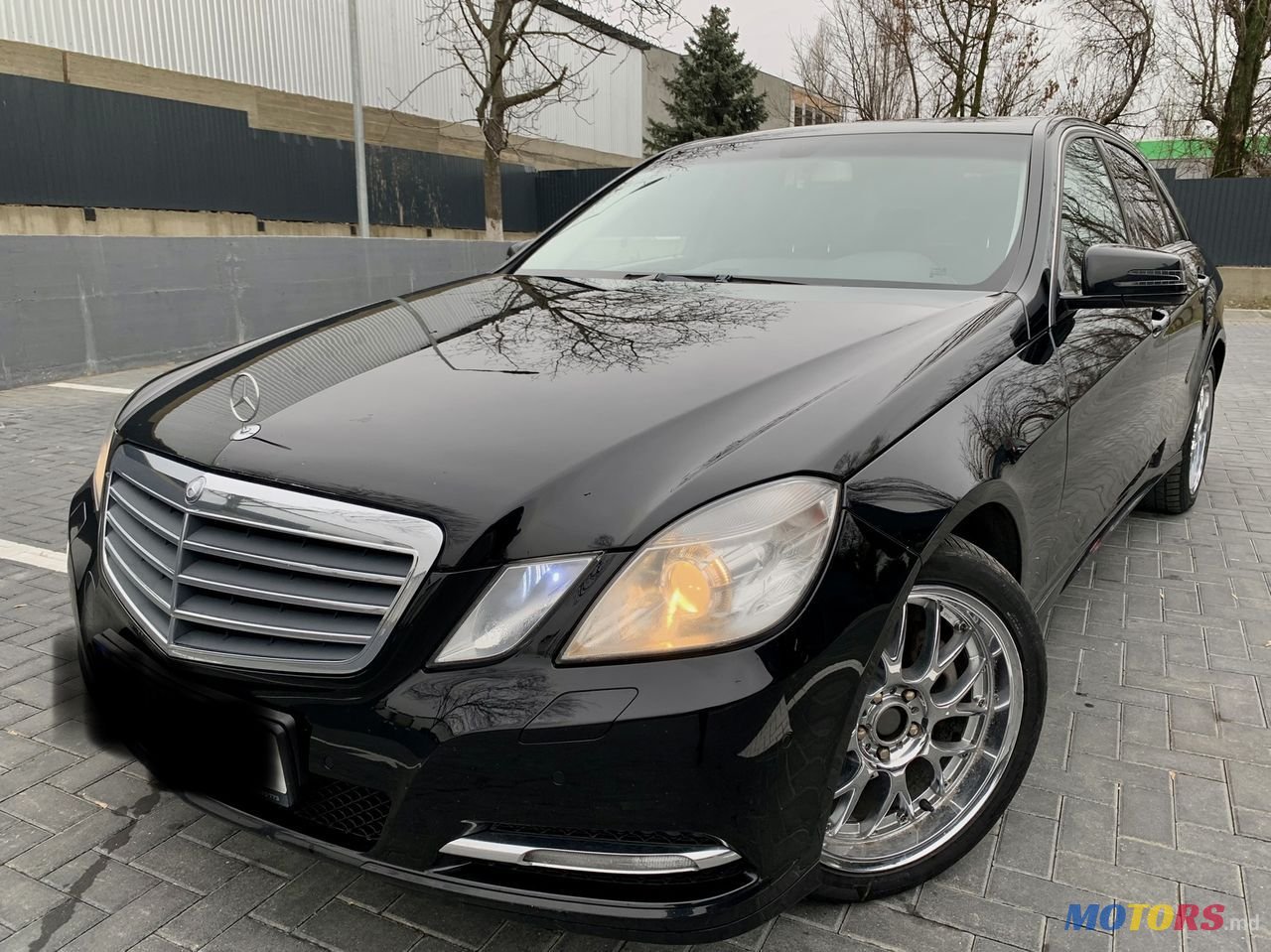 2013' Mercedes-Benz E Класс photo #1