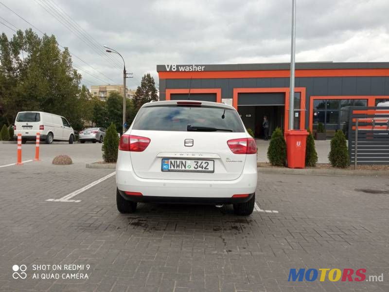 2012' SEAT Ibiza photo #2