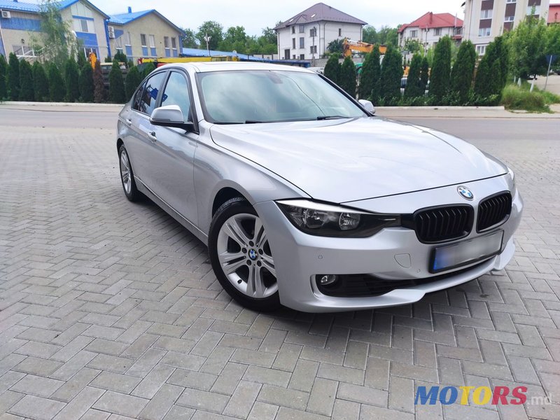 2015' BMW 3 Series photo #3