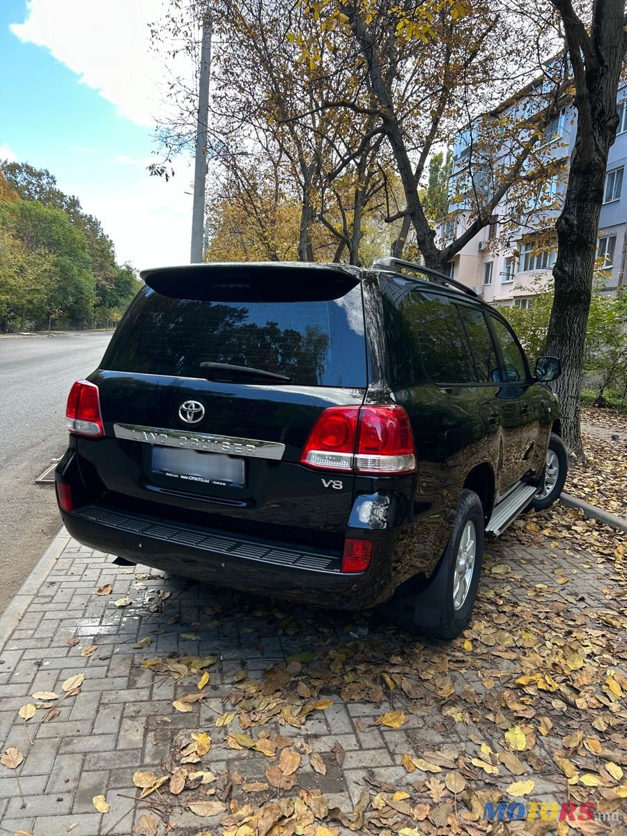 2009' Toyota Land Cruiser photo #1