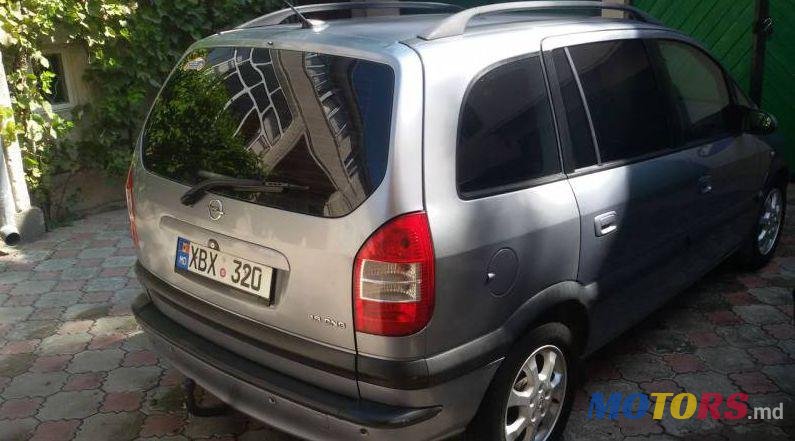2005' Opel Zafira photo #2