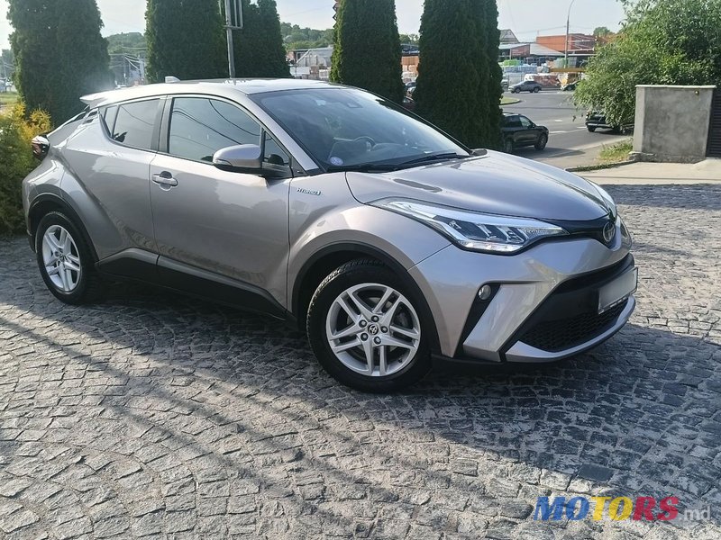 2021' Toyota C-HR photo #4