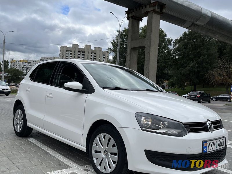 2014' Volkswagen Polo photo #1