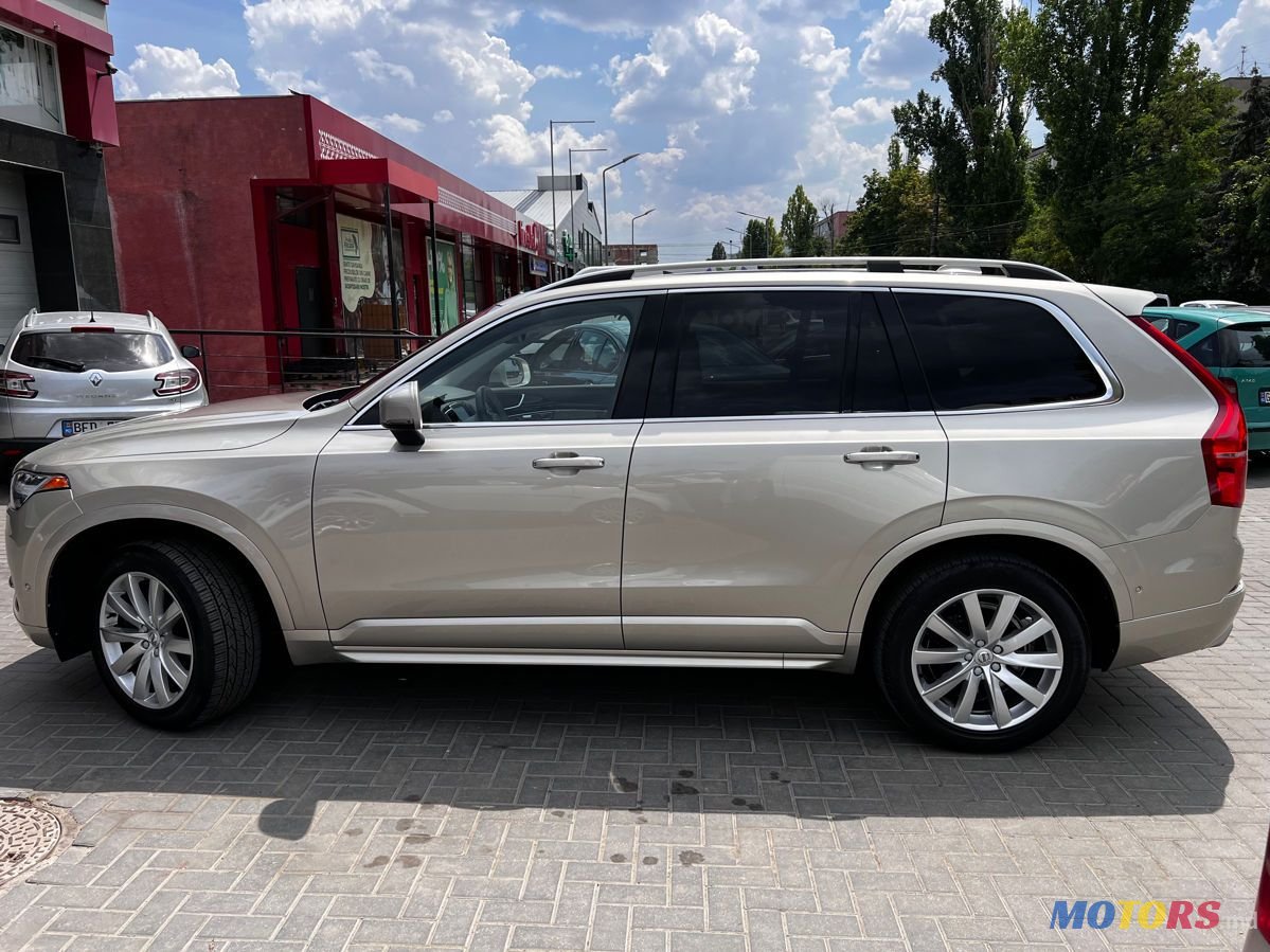 2017' Volvo XC90 photo #2