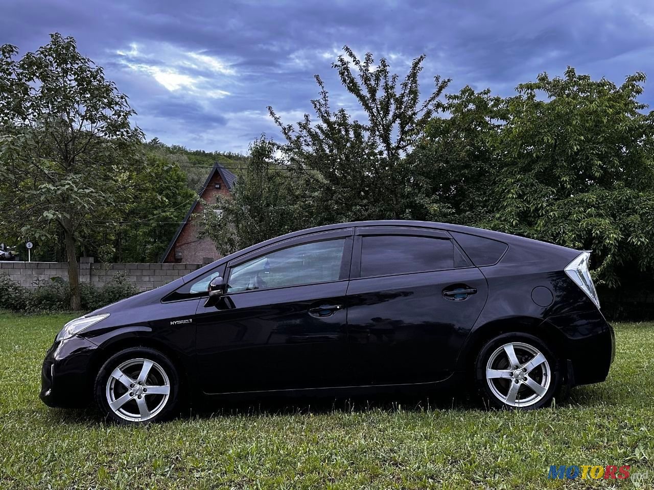 2013' Toyota Prius photo #6
