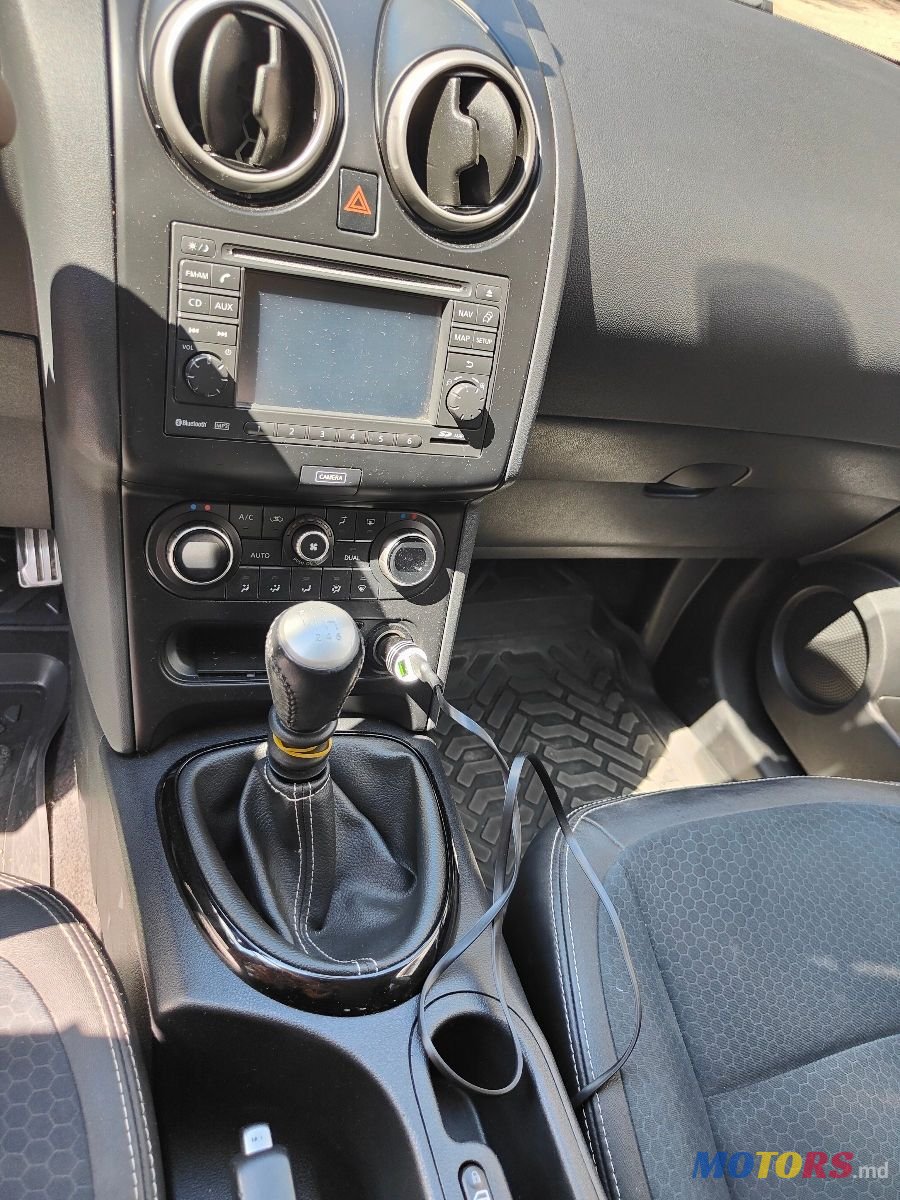 2013' Nissan Qashqai photo #4