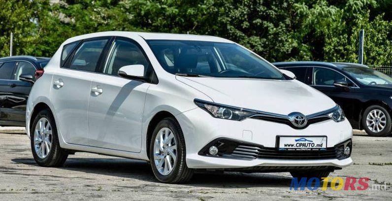 2016' Toyota Auris photo #1