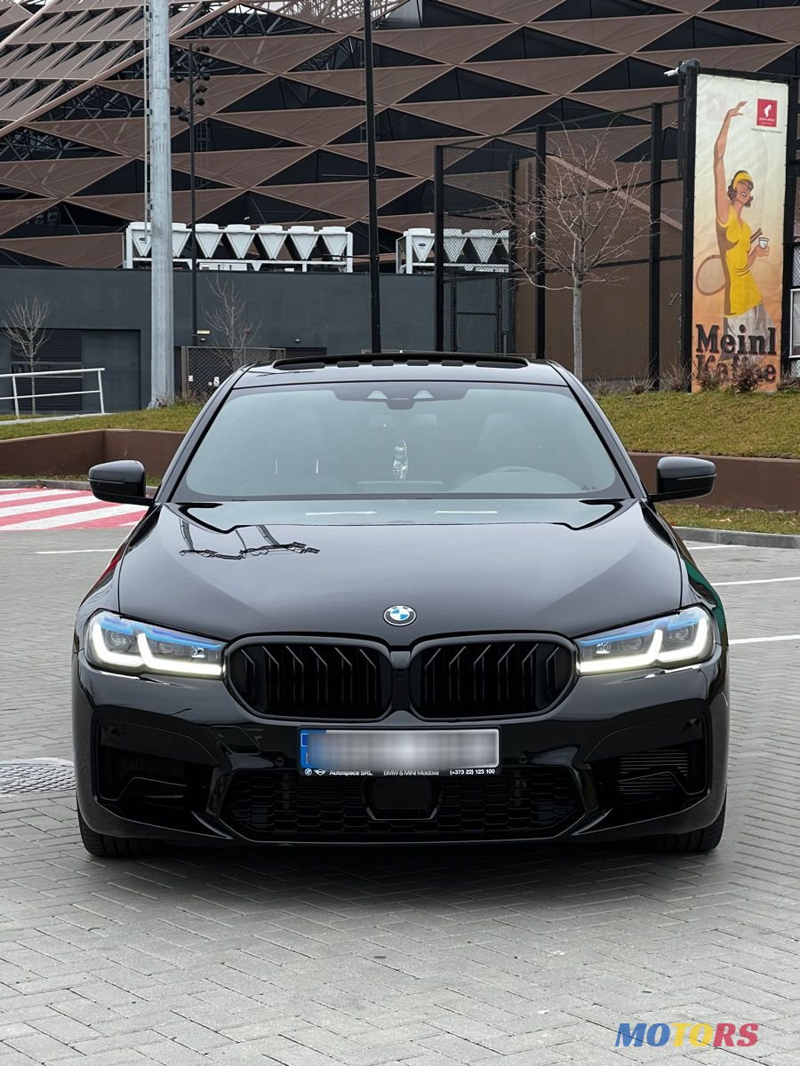 2018' BMW 5 Series photo #2