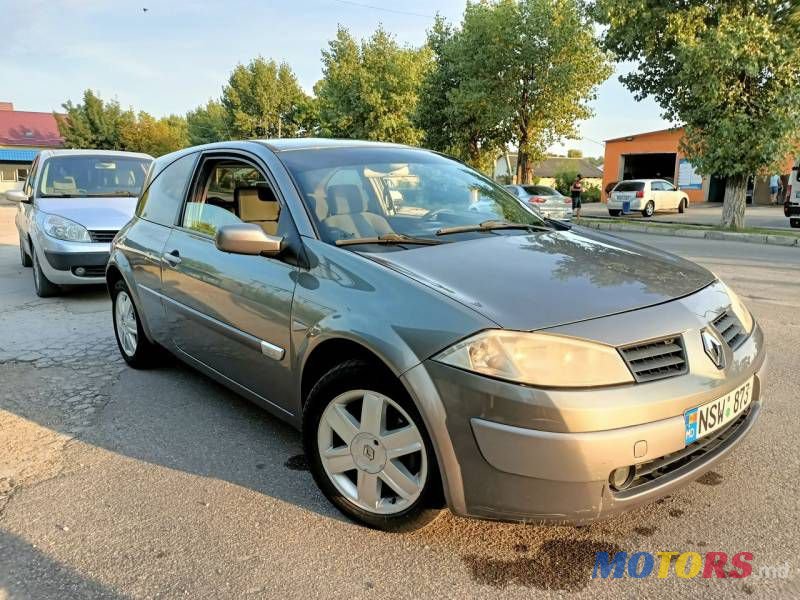 2003' Renault Megane photo #1