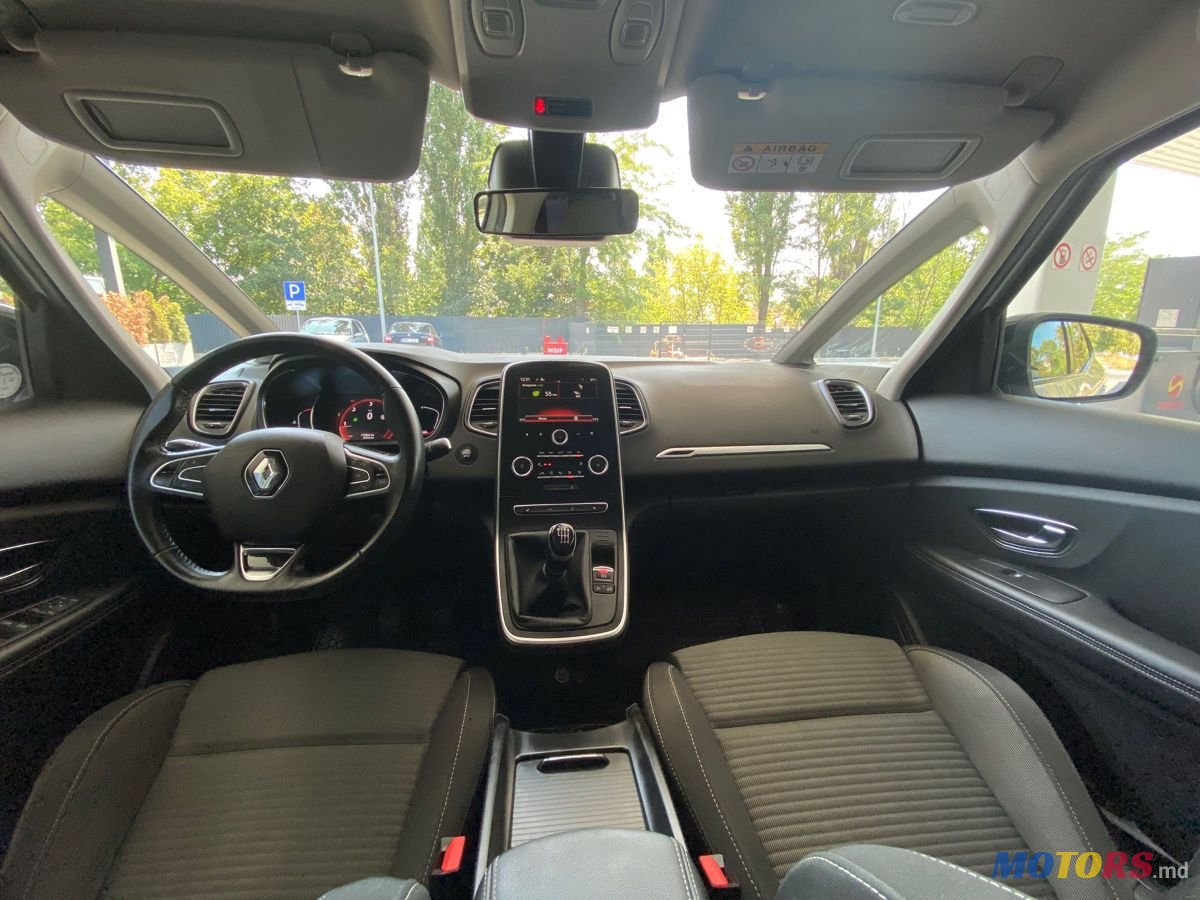 2017' Renault Scenic photo #6