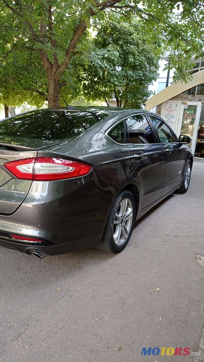 2015' Ford Fusion photo #2