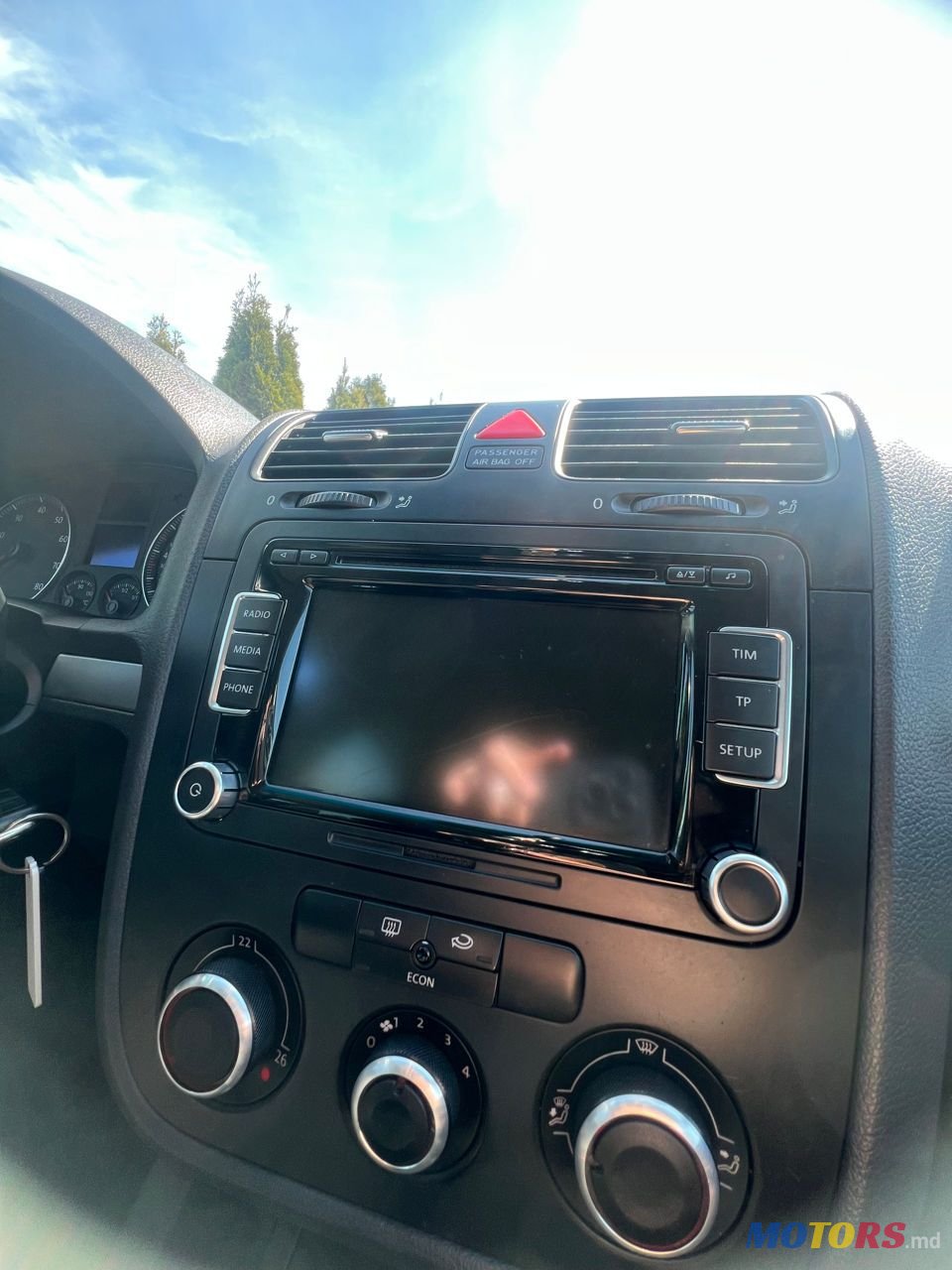 2005' Volkswagen Golf photo #5