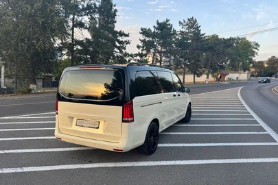 2017' Mercedes-Benz Vito