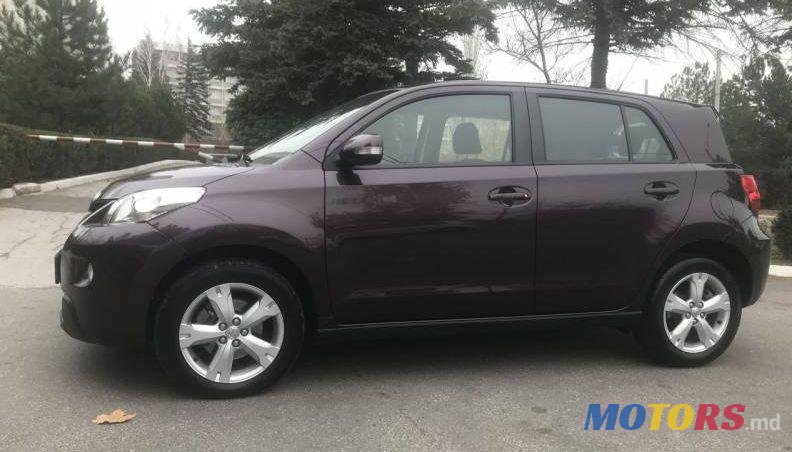 2010' Toyota Urban Cruiser photo #3