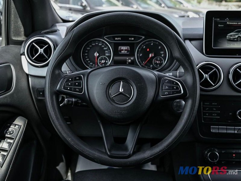 2016' Mercedes-Benz B Класс photo #5