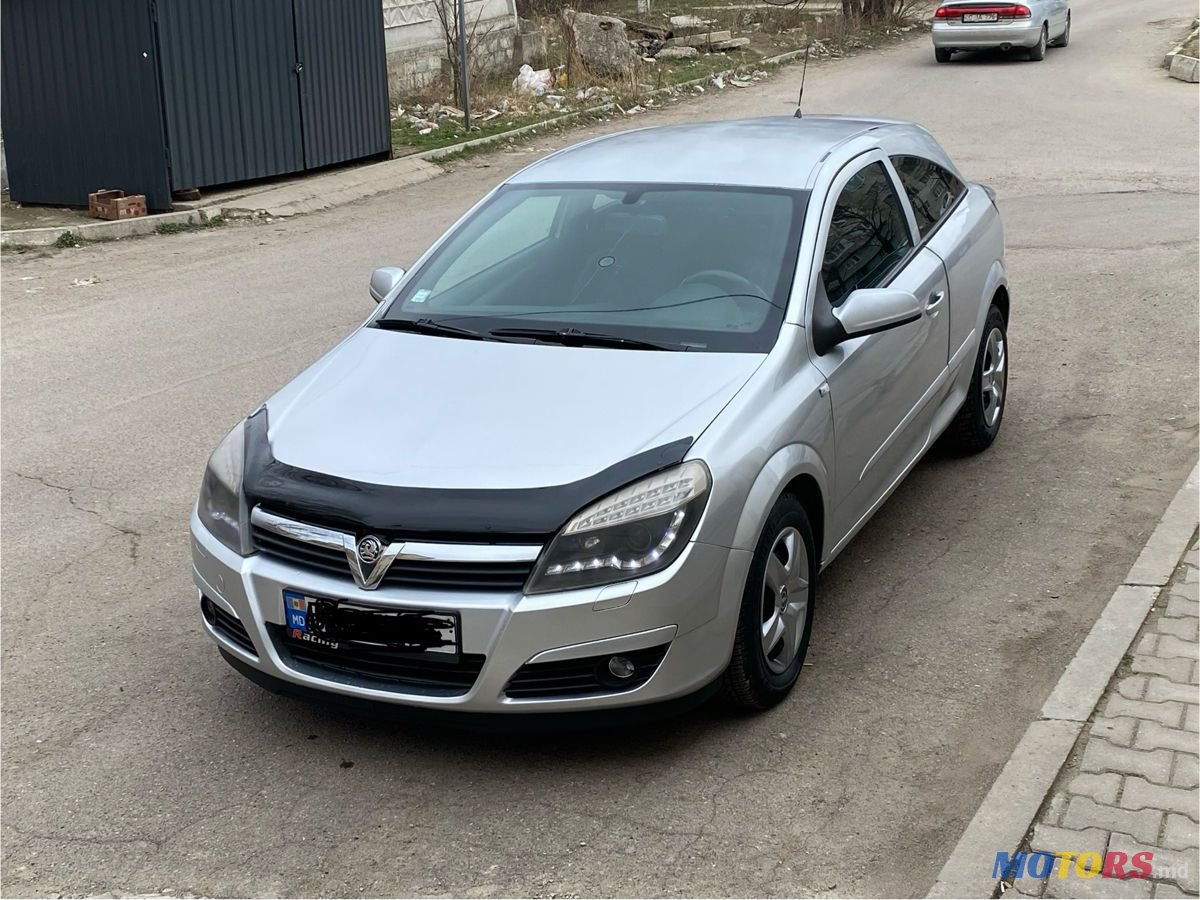 2006' Opel Astra photo #2