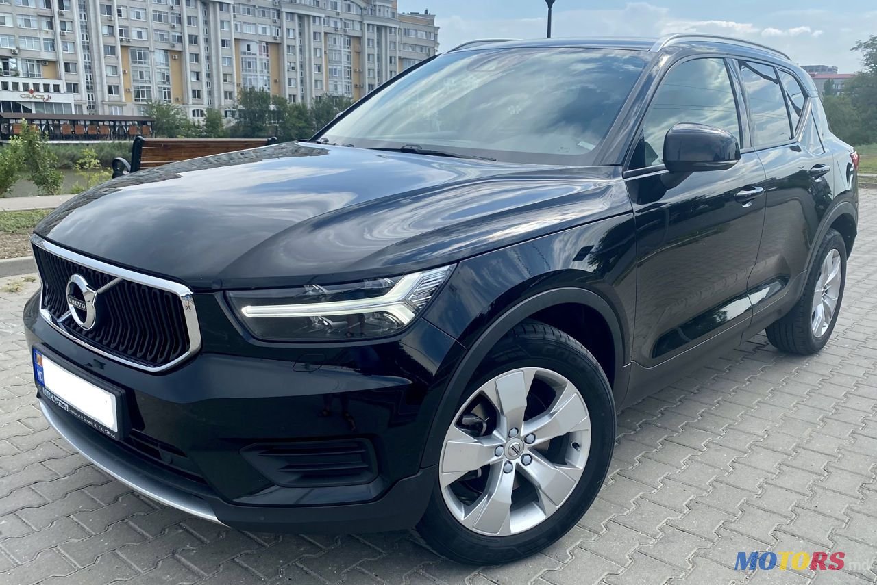 2018' Volvo Xc40 photo #1