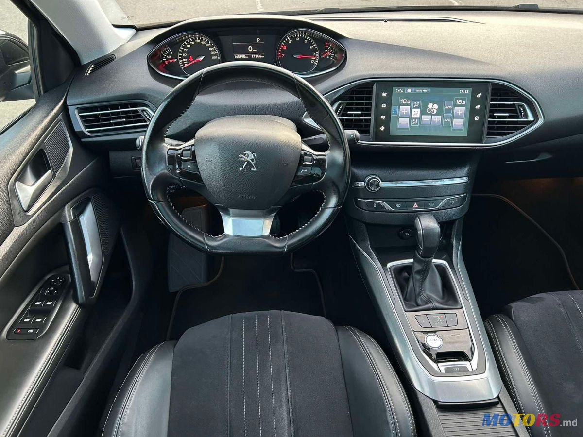 2016' Peugeot 308 photo #5
