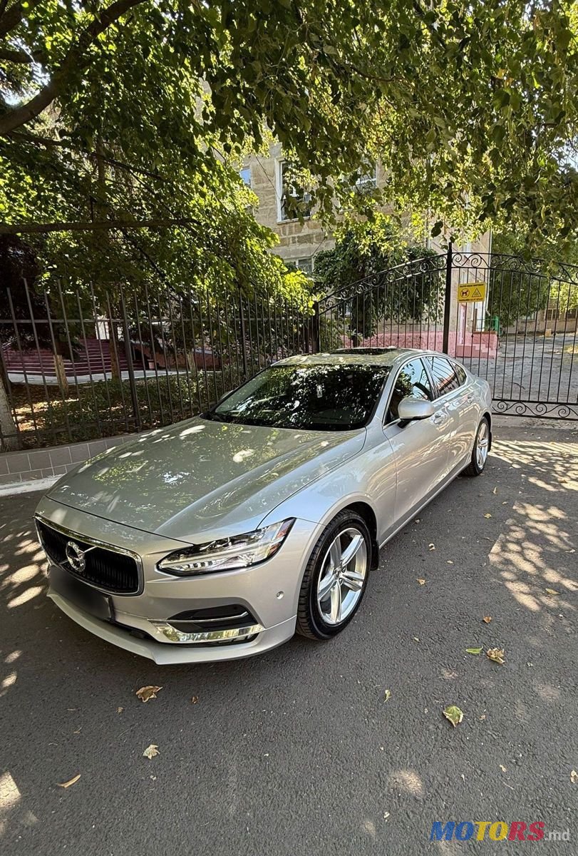 2016' Volvo S90 photo #2