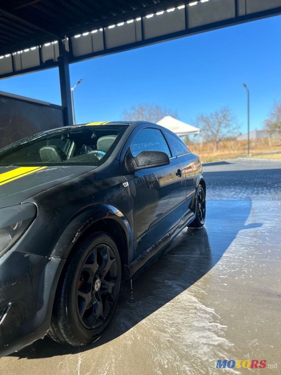 2005' Opel Astra photo #5