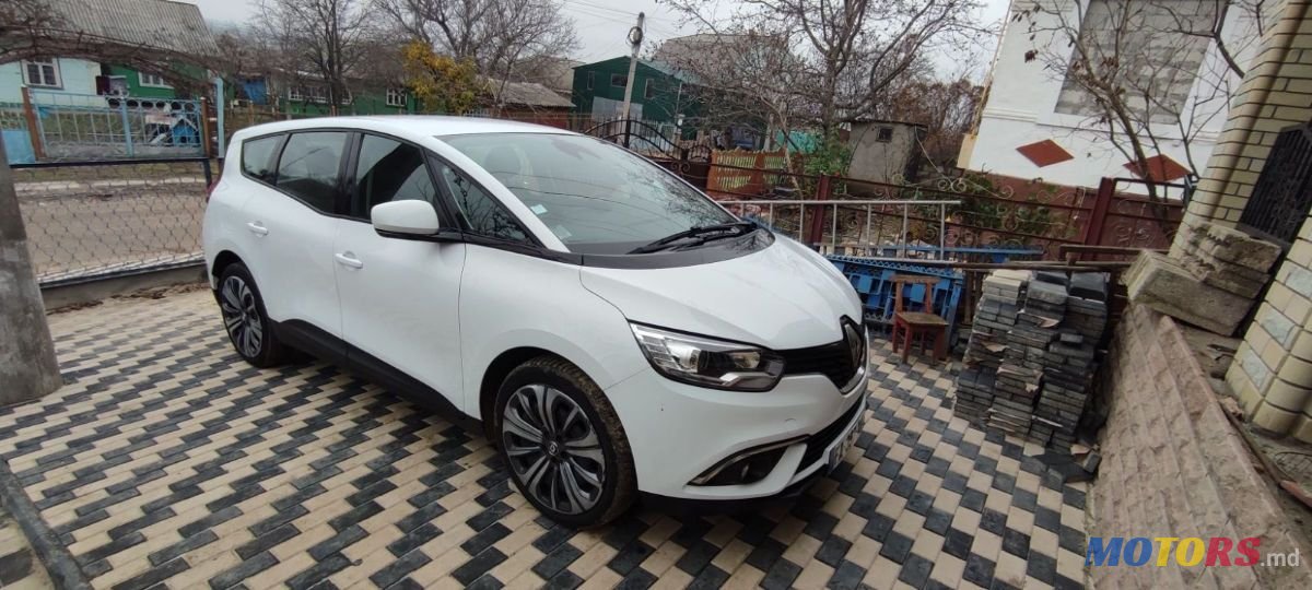 2018' Renault Grand Scenic photo #1
