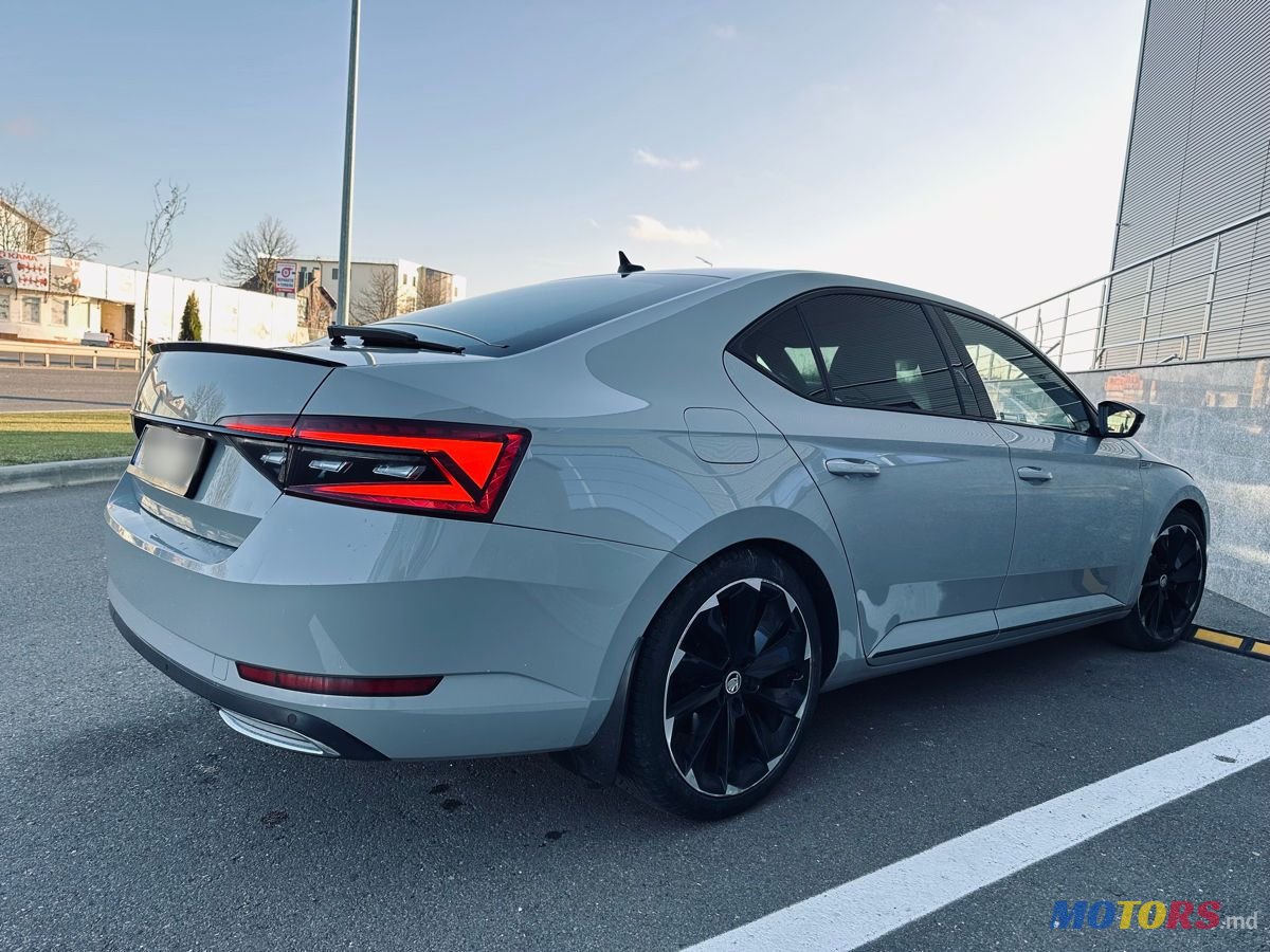 2020' Skoda Superb photo #4