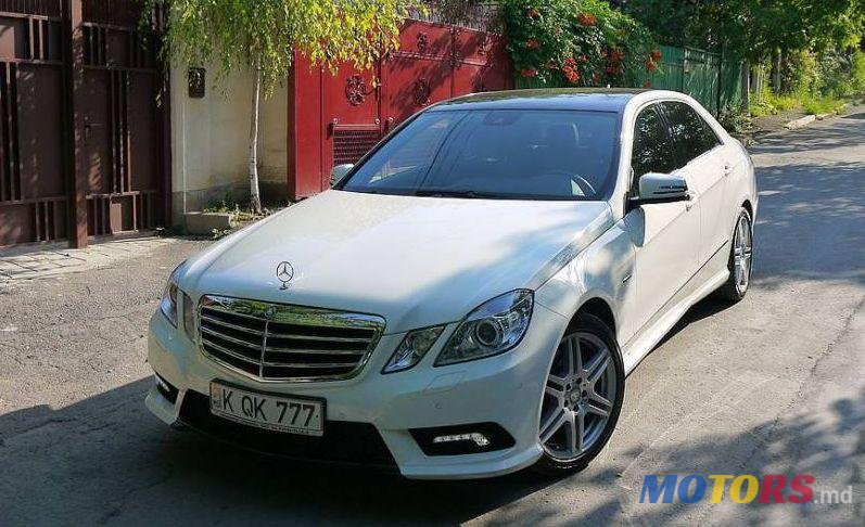 2010' Mercedes-Benz E photo #2