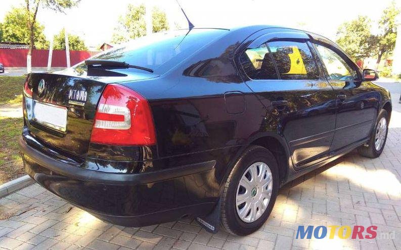 2007' Skoda Octavia photo #2