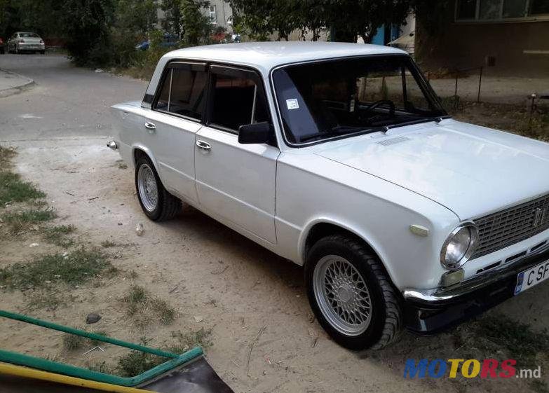 1977' ВАЗ 2101 photo #2