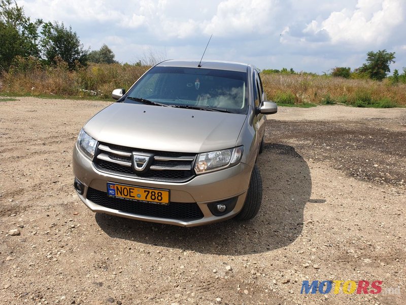 2012' Dacia Logan photo #1