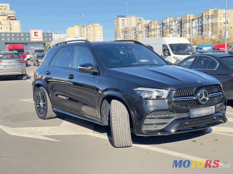 2021' Mercedes-Benz GLE photo #2