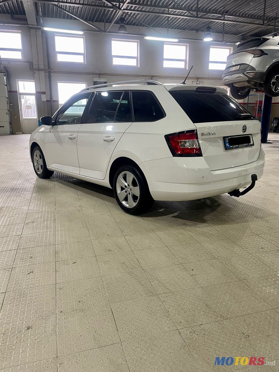 2015' Skoda Fabia photo #4