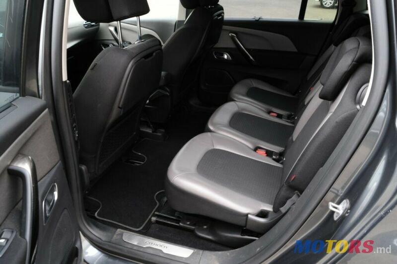 2014' Citroen C4 Picasso photo #4