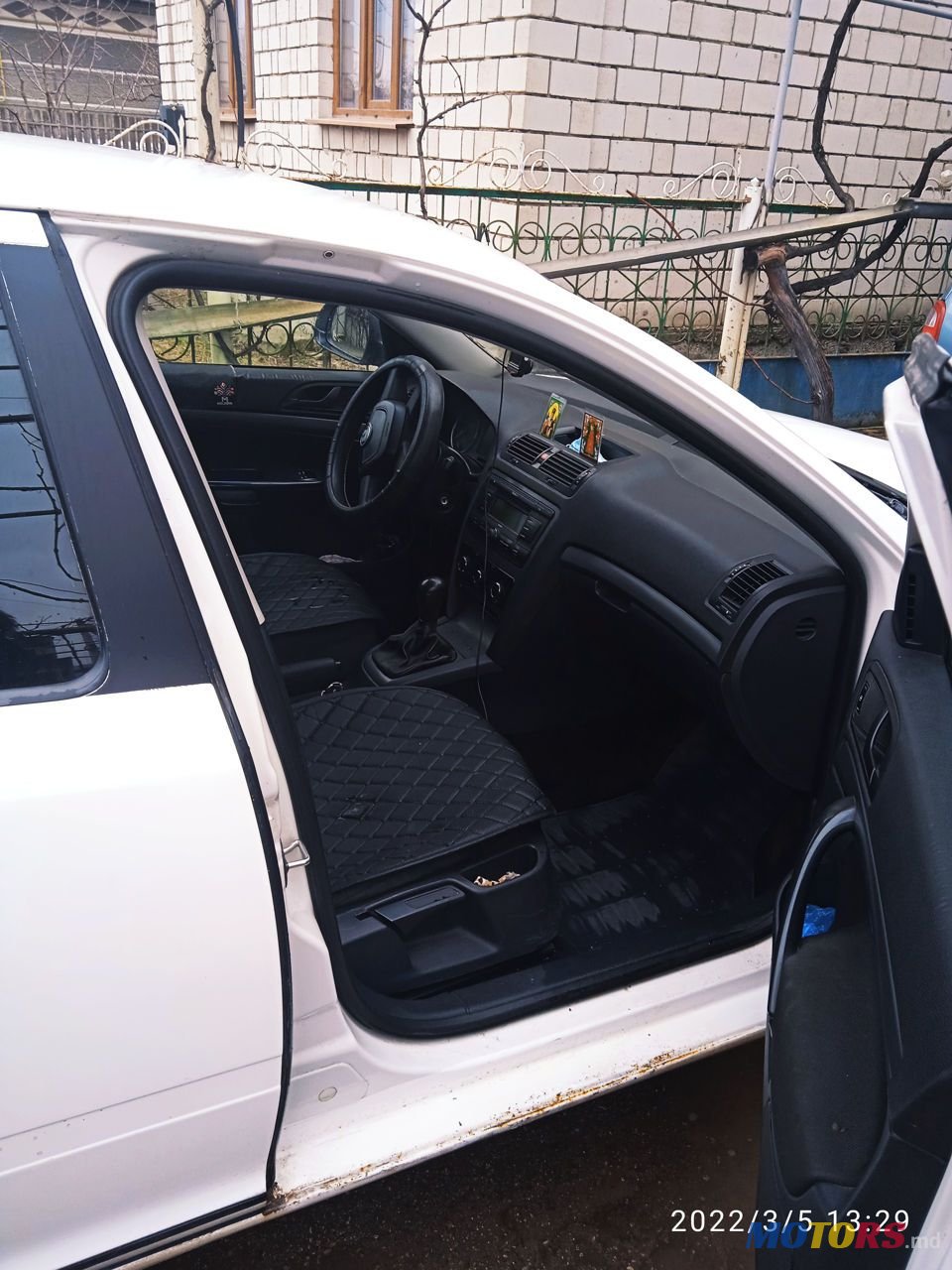 2013' Skoda Octavia photo #3