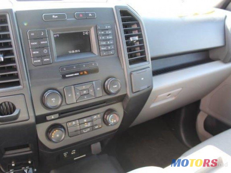 2015' Ford C-MAX photo #3