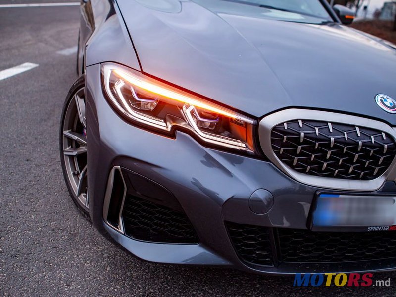 2021' BMW 3 Series photo #5