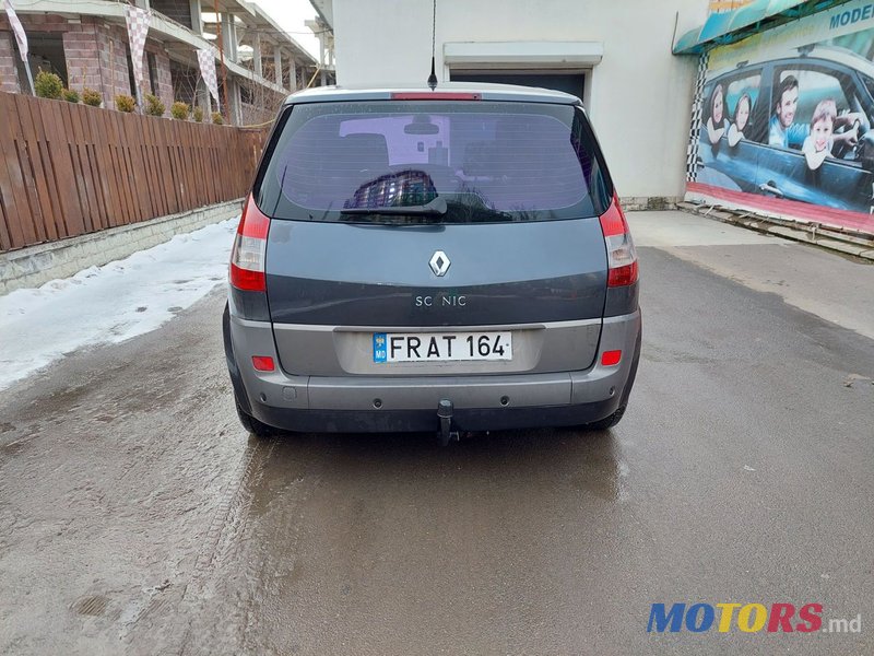 2004' Renault Scenic photo #2